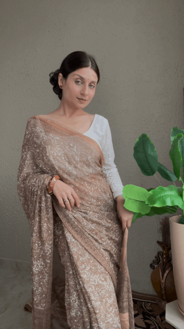 Semi Chiffon Floral Printed Daily Wear Saree