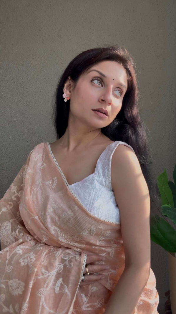 Kota Cotton Saree with White Resham Floral Embroidery